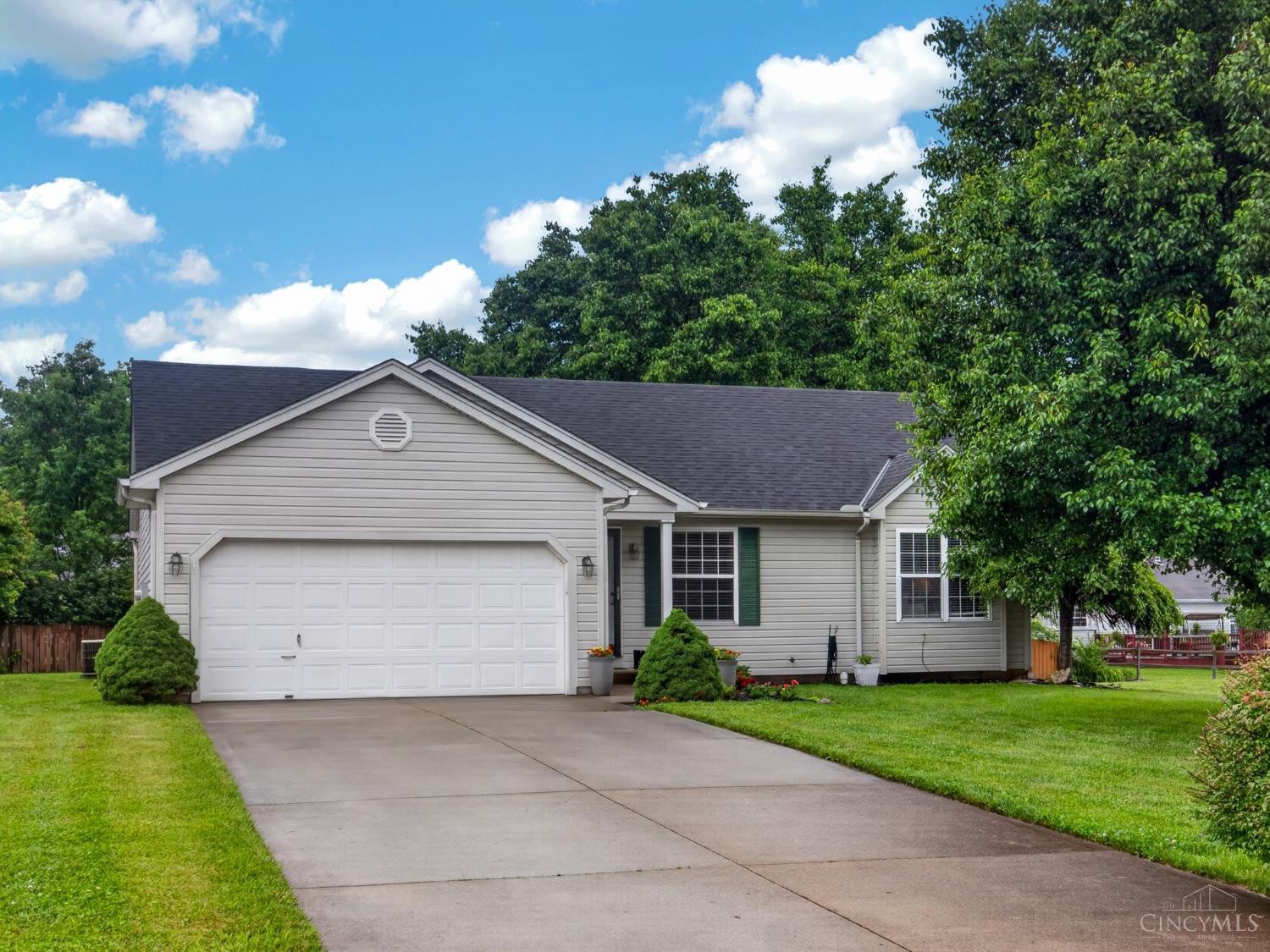 5209 Woodtop Drive