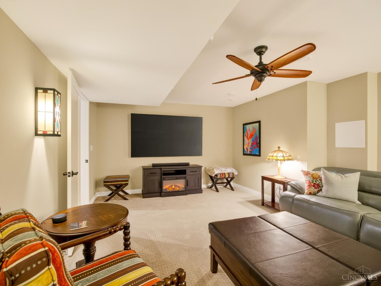 1544 Wexler Court
