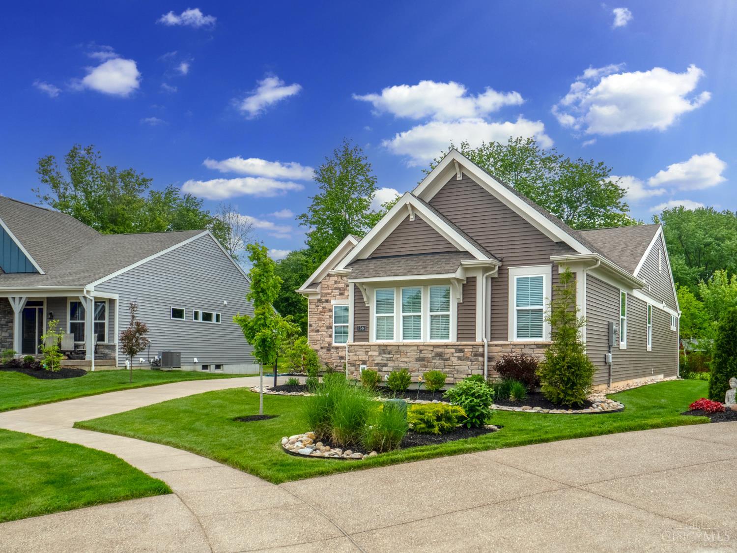 1544 Wexler Court