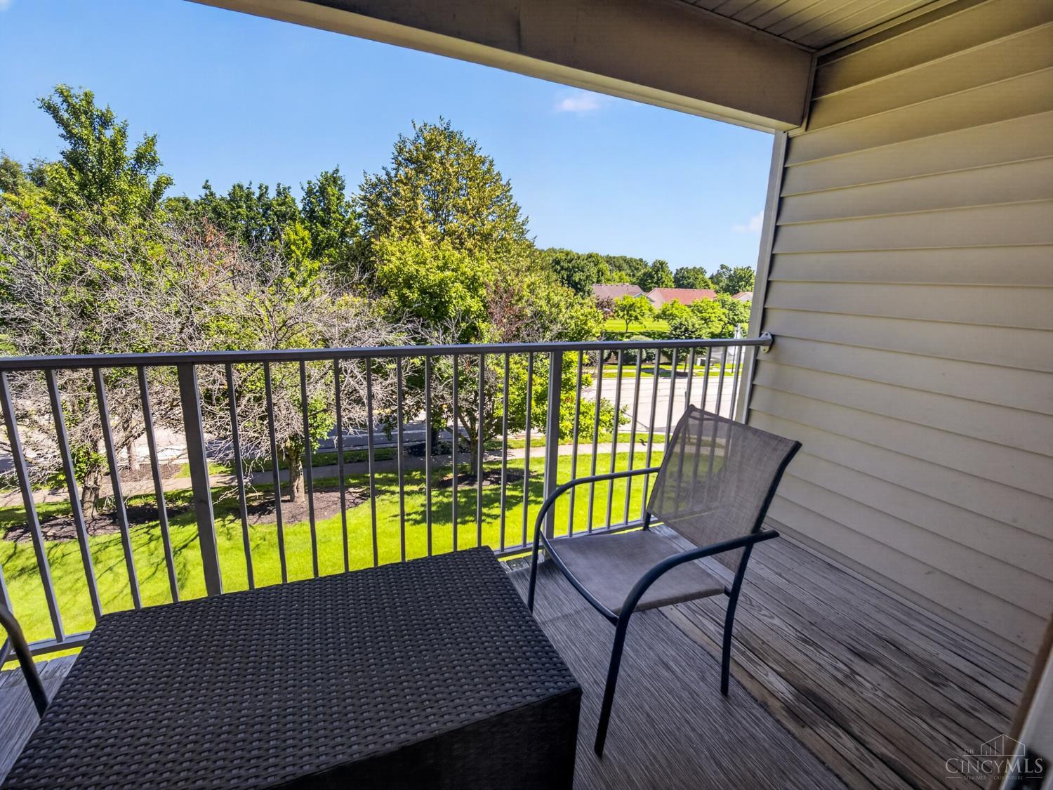 4611 Court Yard Drive