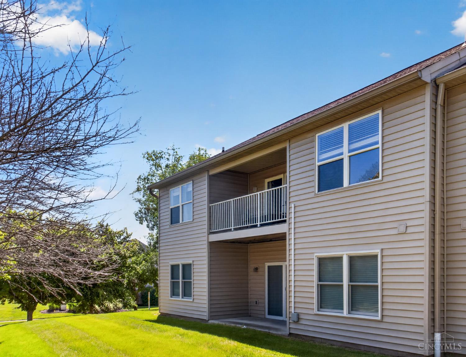 4611 Court Yard Drive