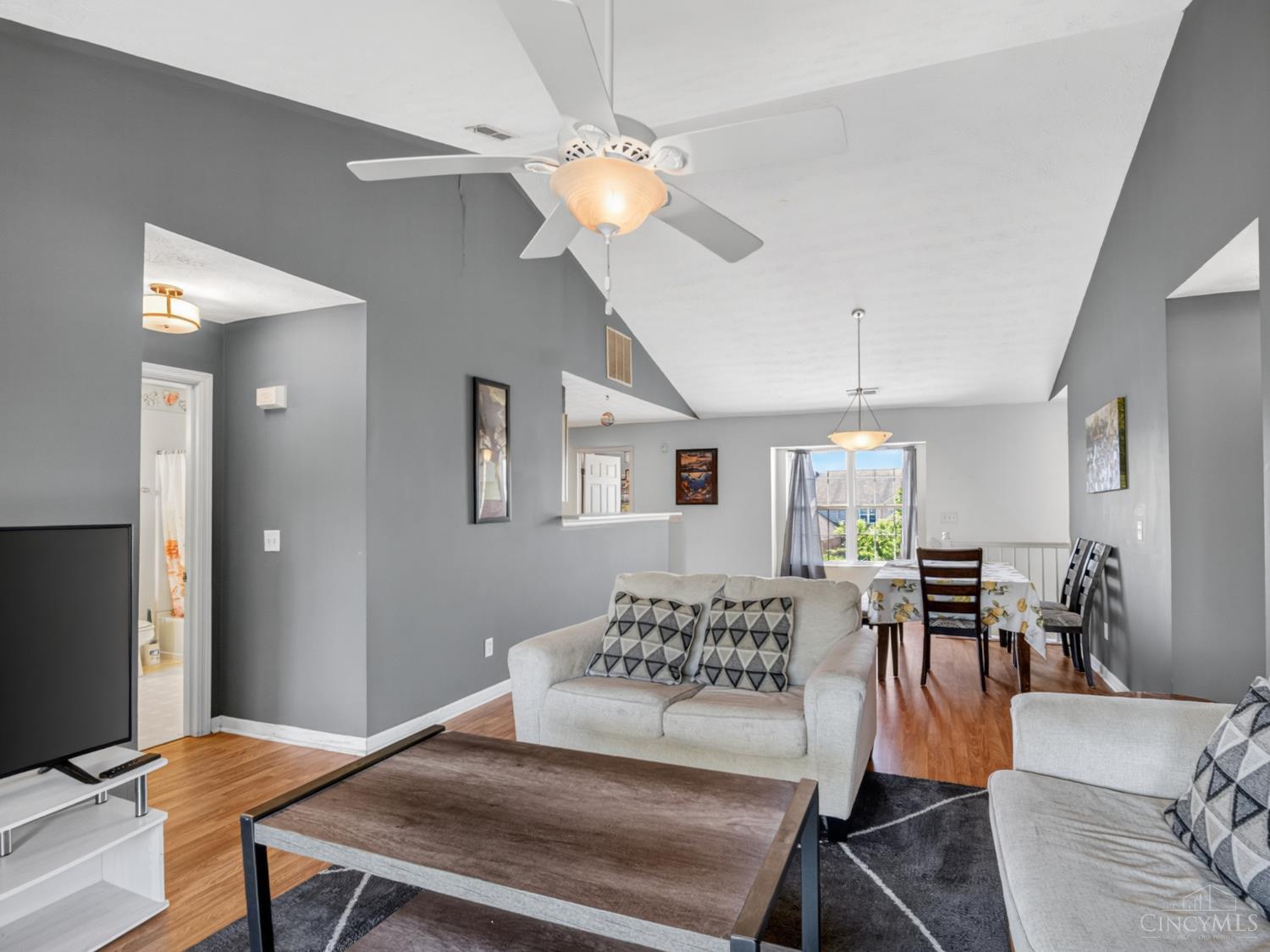 4611 Court Yard Drive