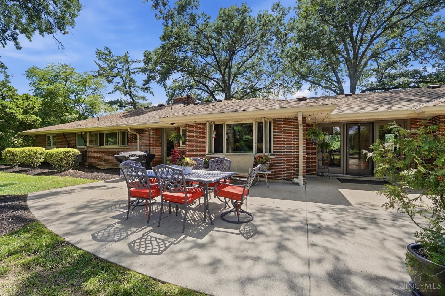 8520 Arborcrest Drive