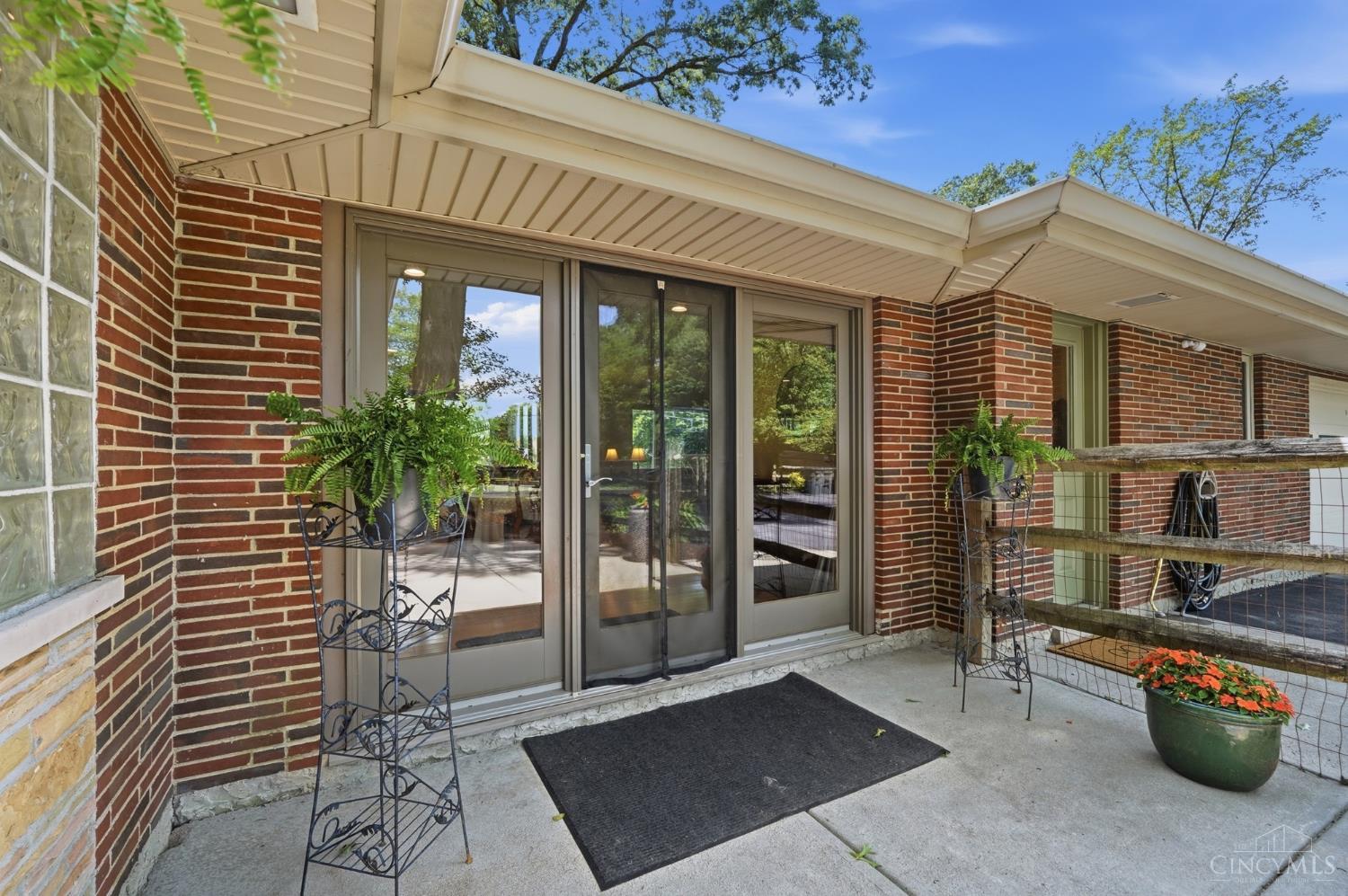 8520 Arborcrest Drive