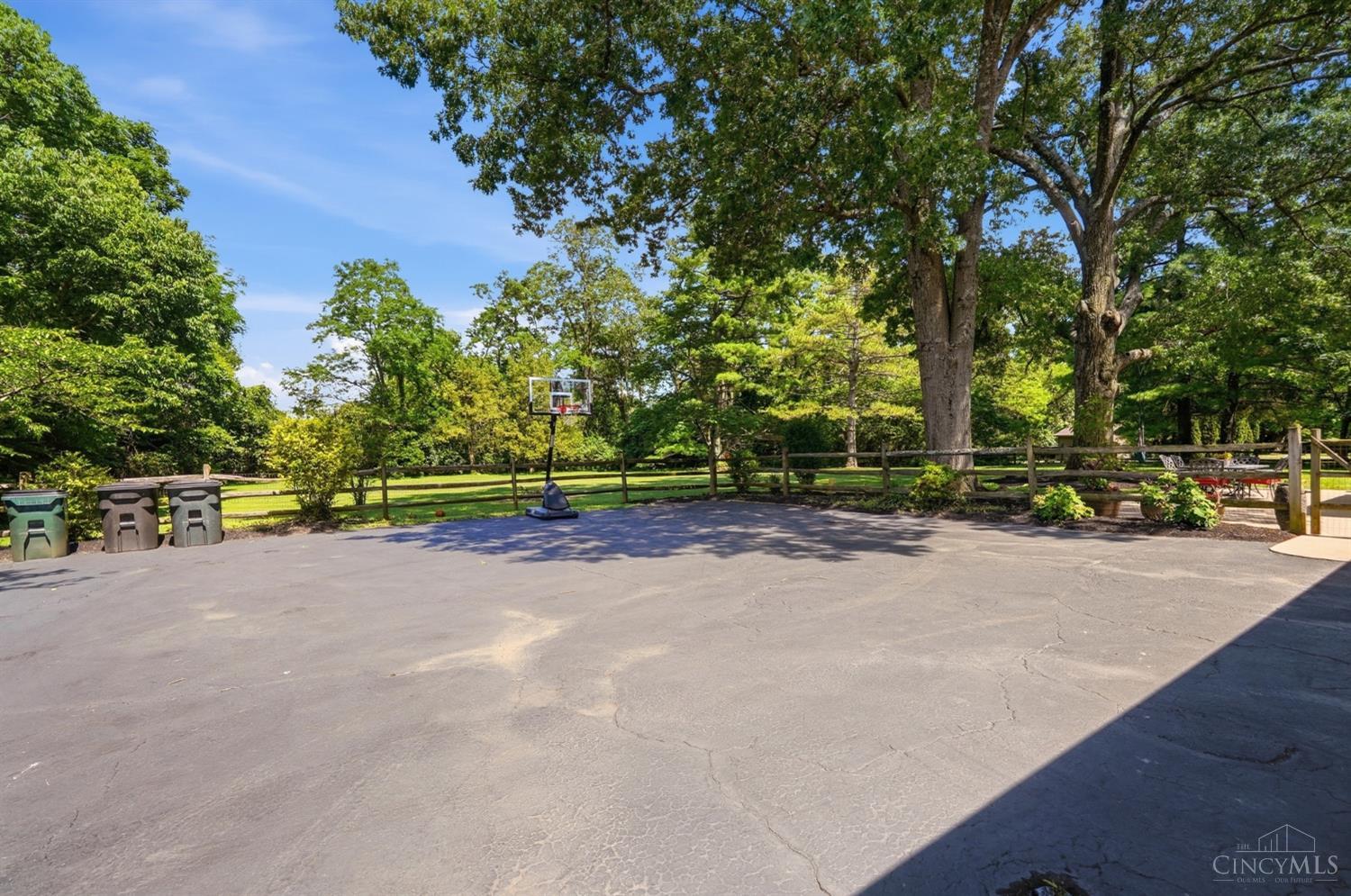 8520 Arborcrest Drive