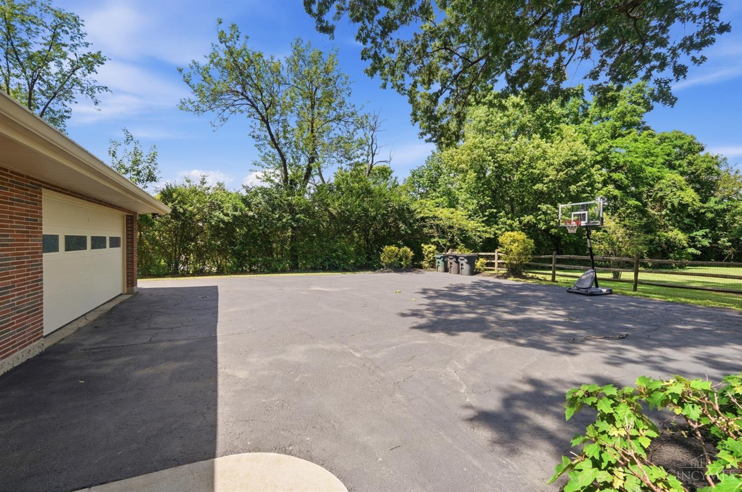 8520 Arborcrest Drive