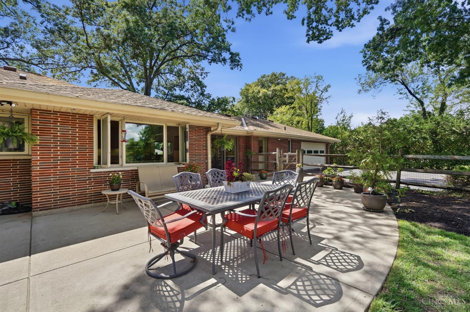 8520 Arborcrest Drive