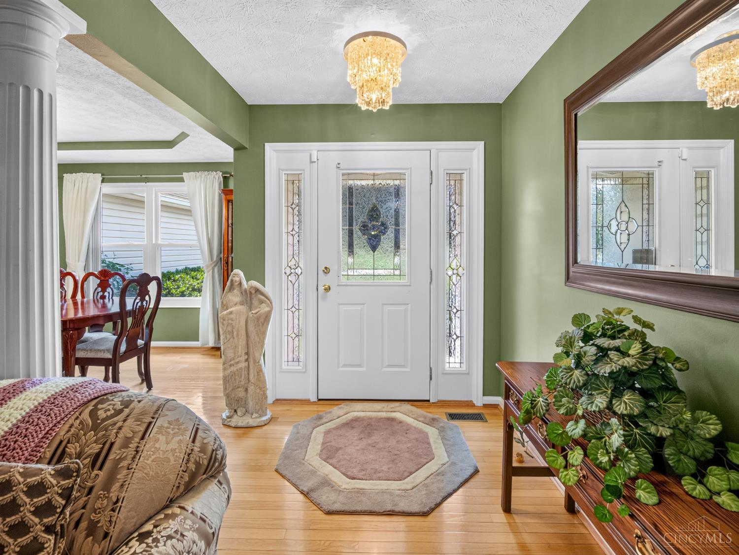 6104 Pine Meadows Drive