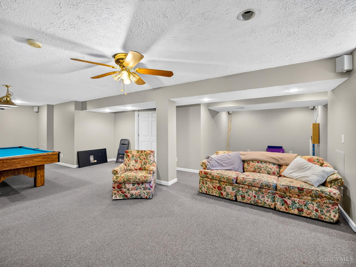 6104 Pine Meadows Drive