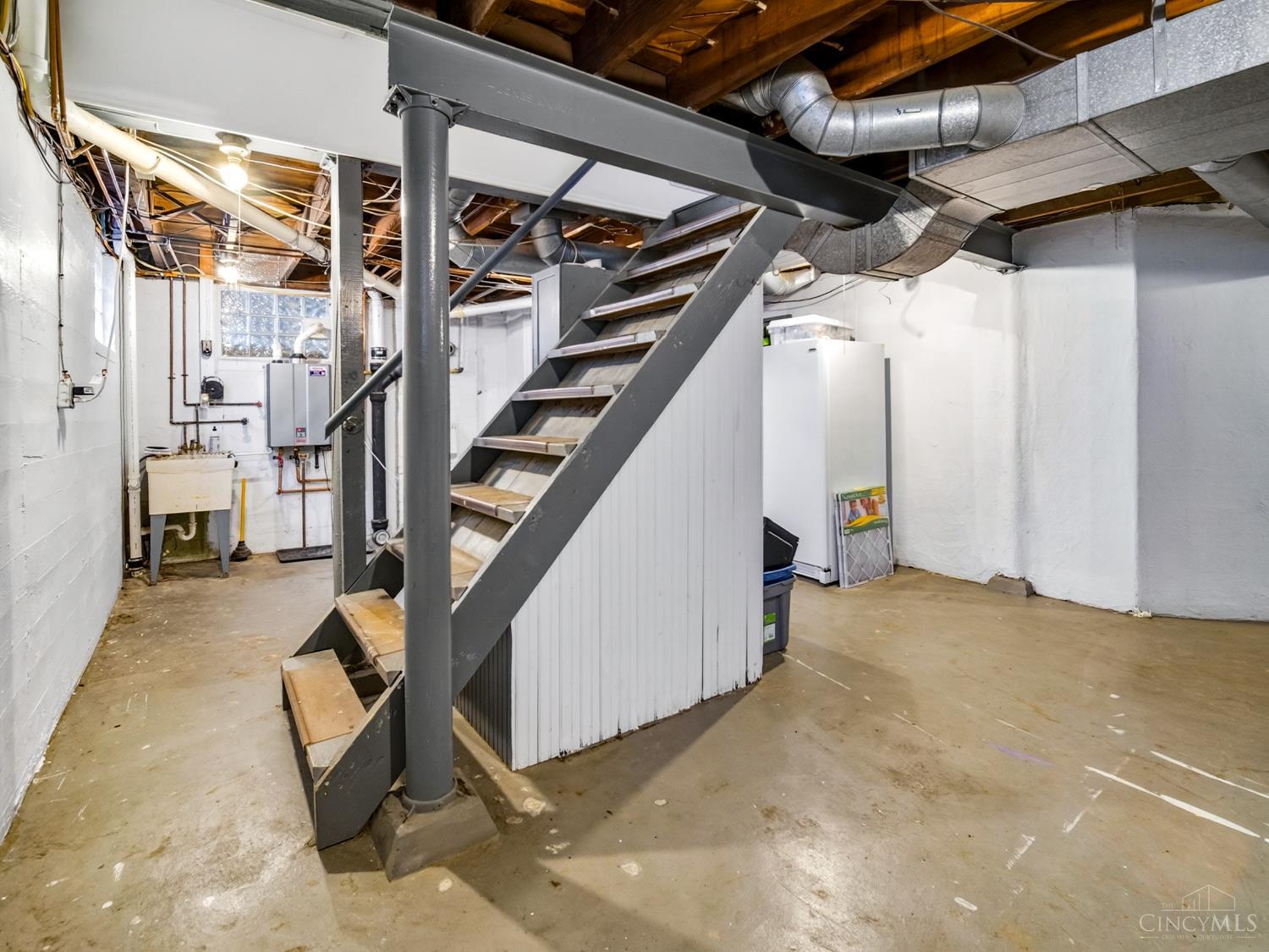 6182 Tulane Road