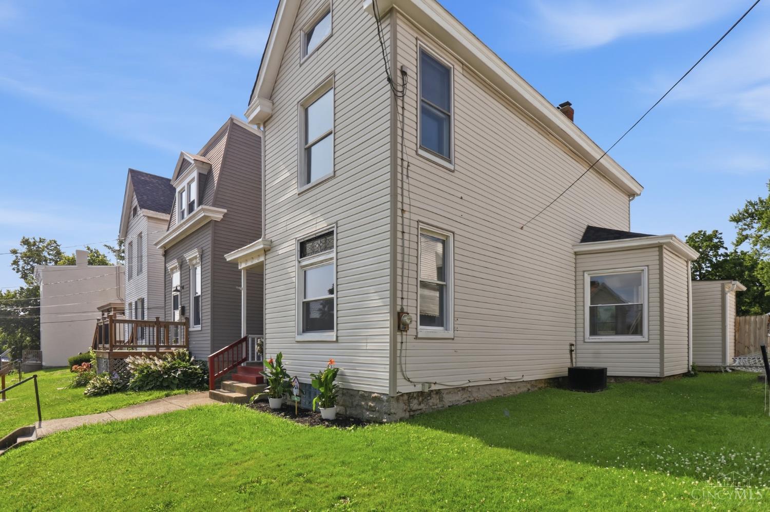 411 Jefferson Avenue