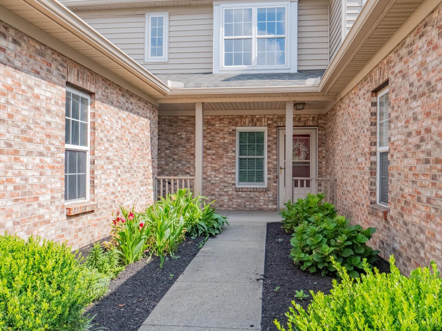 4611 Court Yard Drive