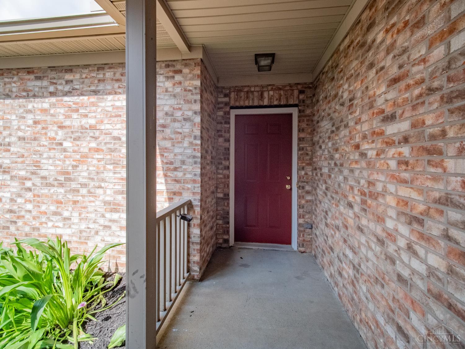 4611 Court Yard Drive