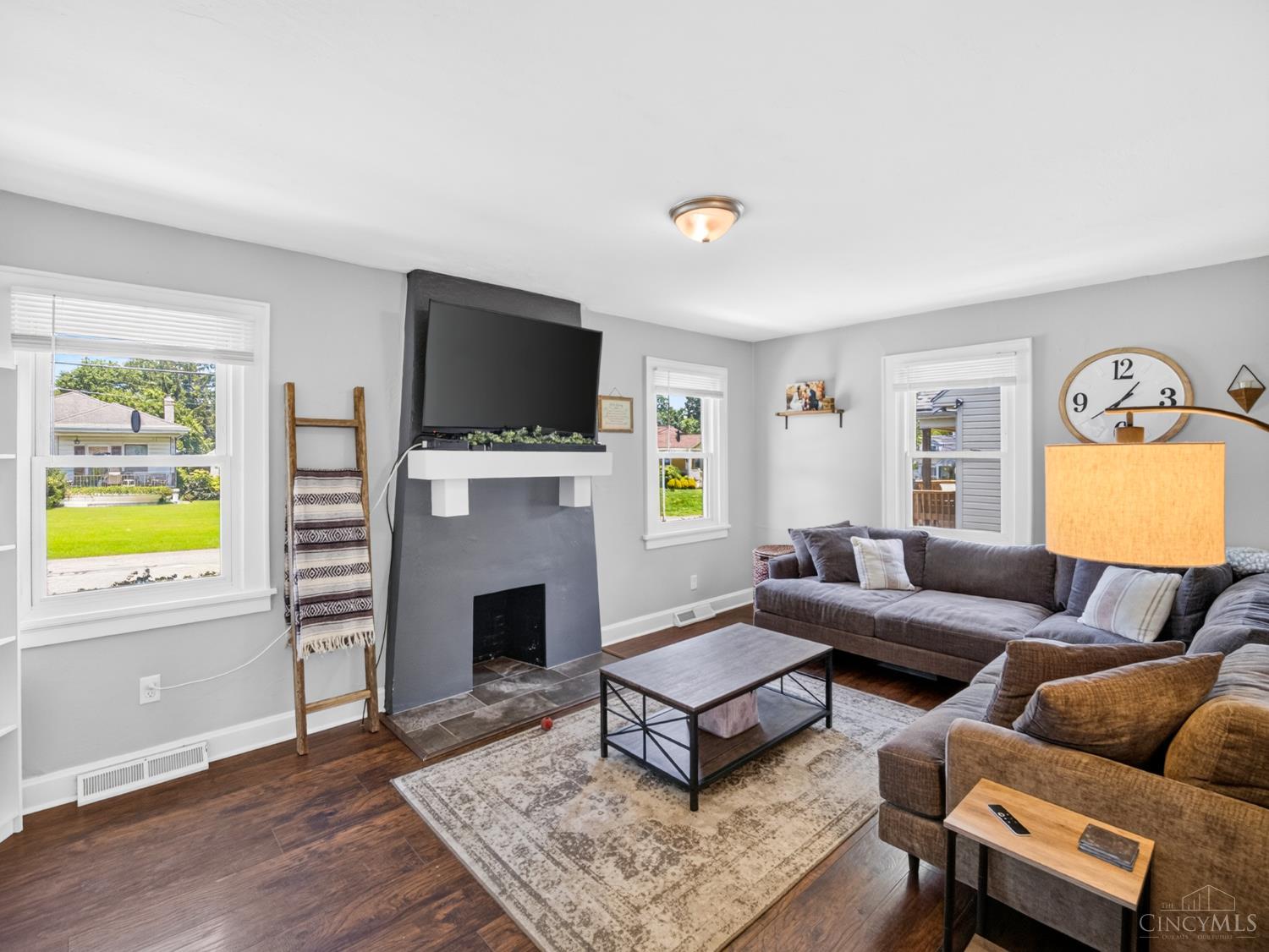 4559 Buxton Road