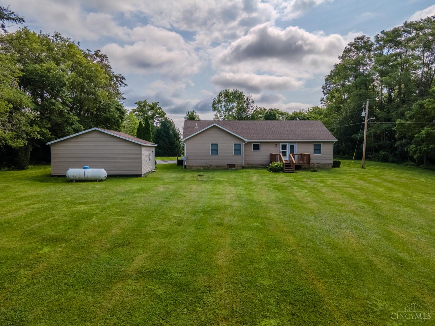9989 Wolfe Road