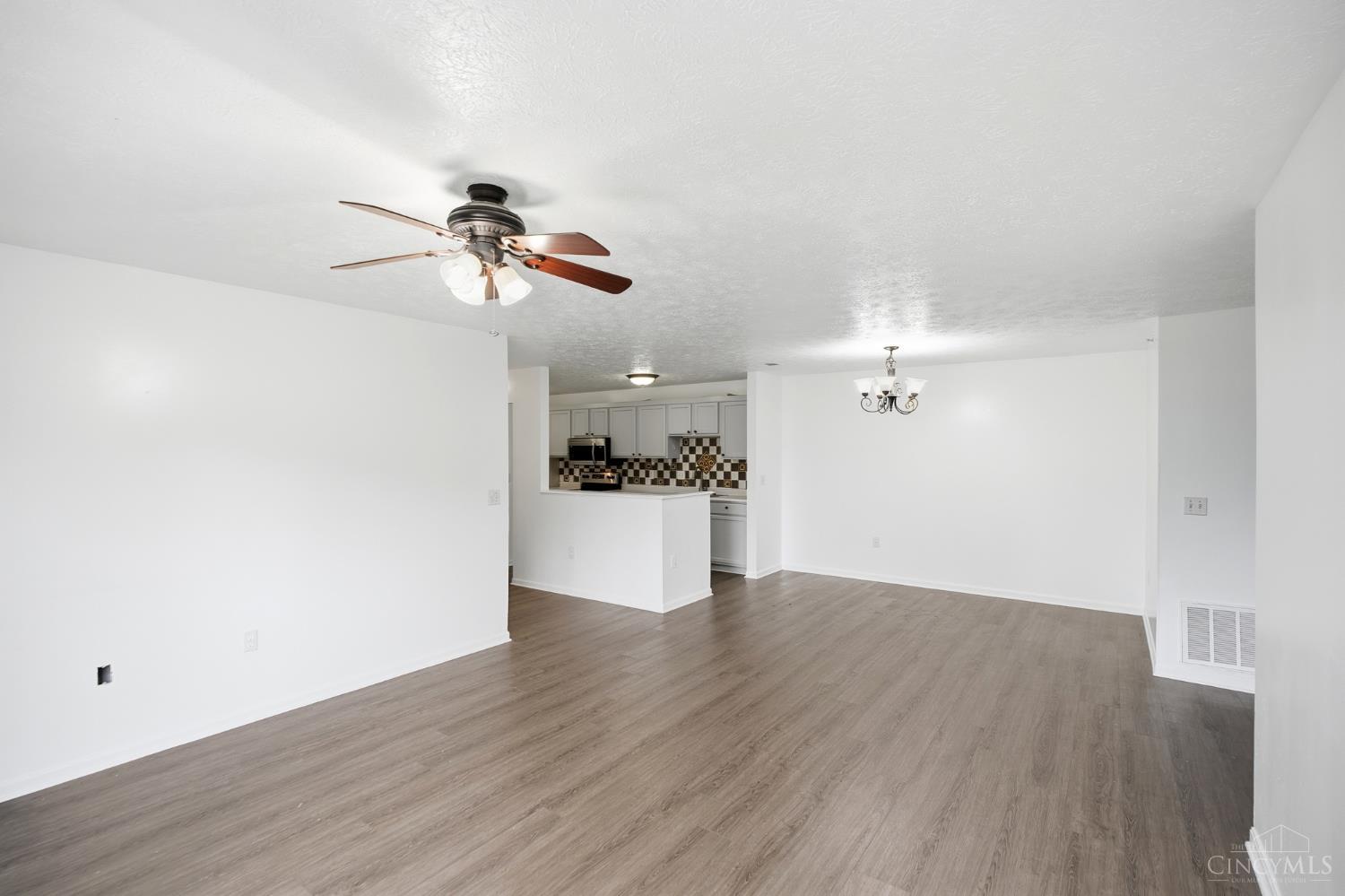 8171 Autumn Woods Lane Unit: 103