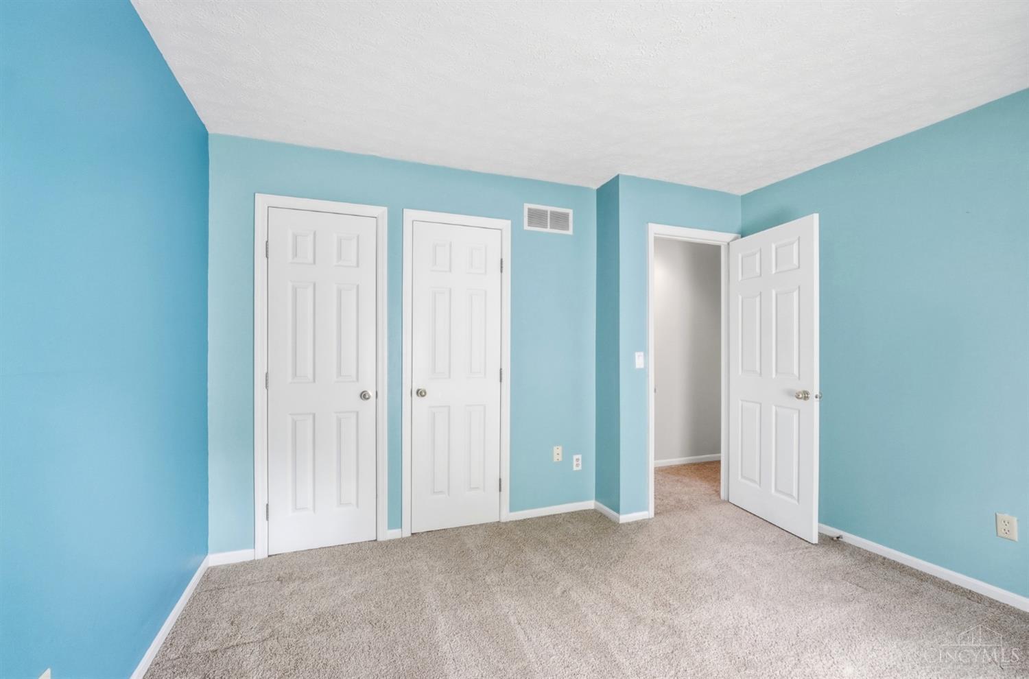 8838 Steeplechase Way