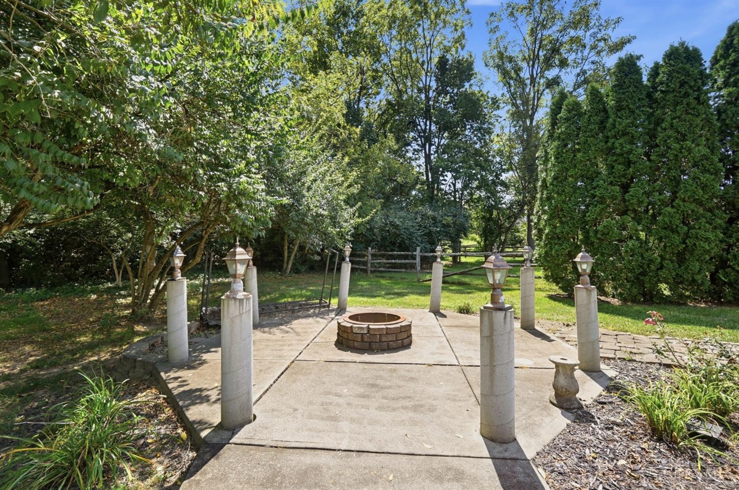 8838 Steeplechase Way
