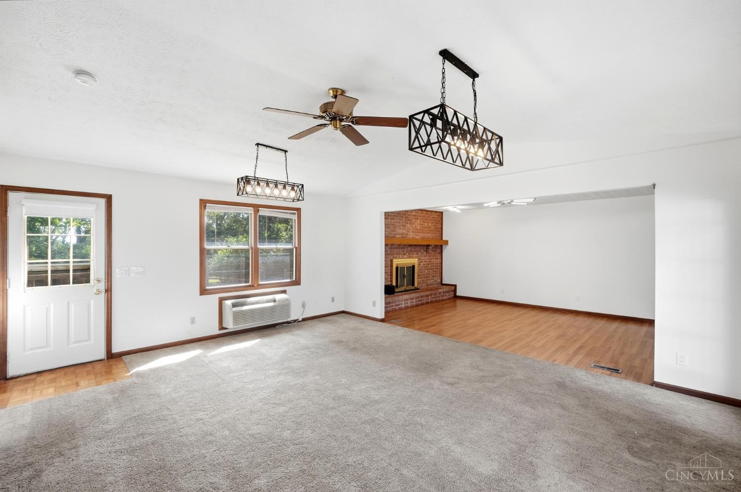 827 Quailwood Court
