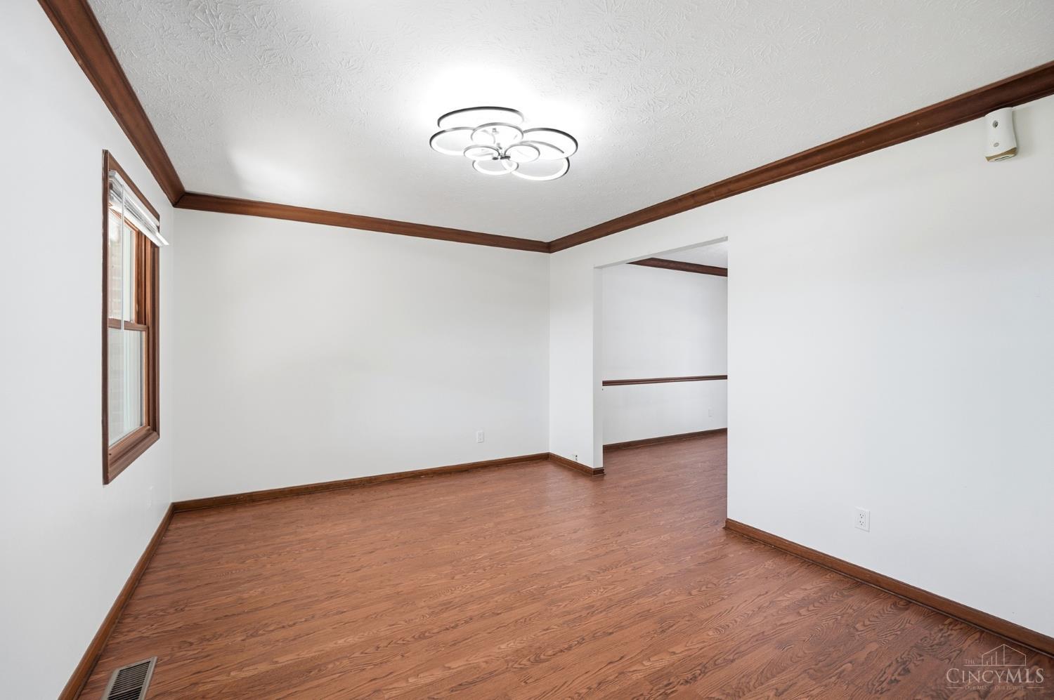 827 Quailwood Court