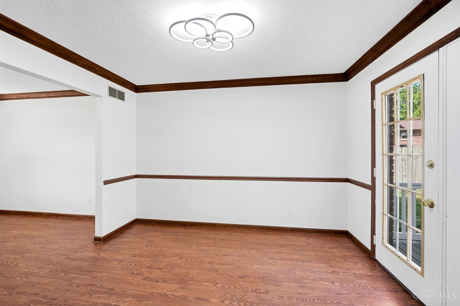 827 Quailwood Court