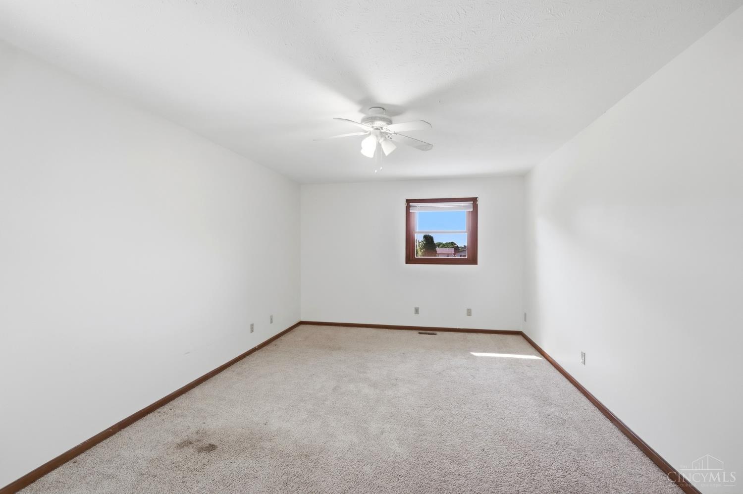 827 Quailwood Court