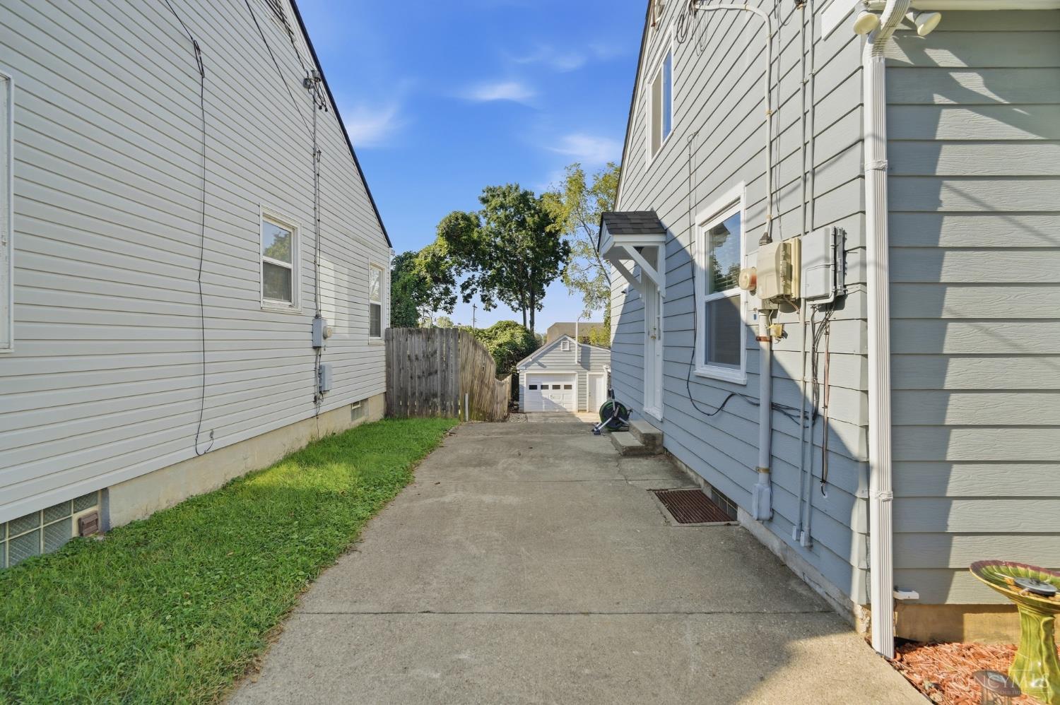 618 Harrison