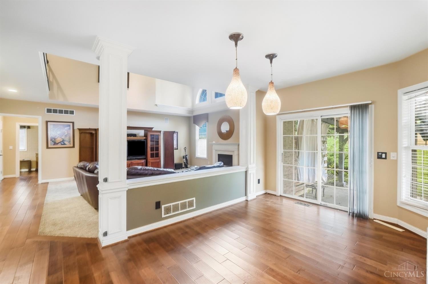 7649 Hunters Trail