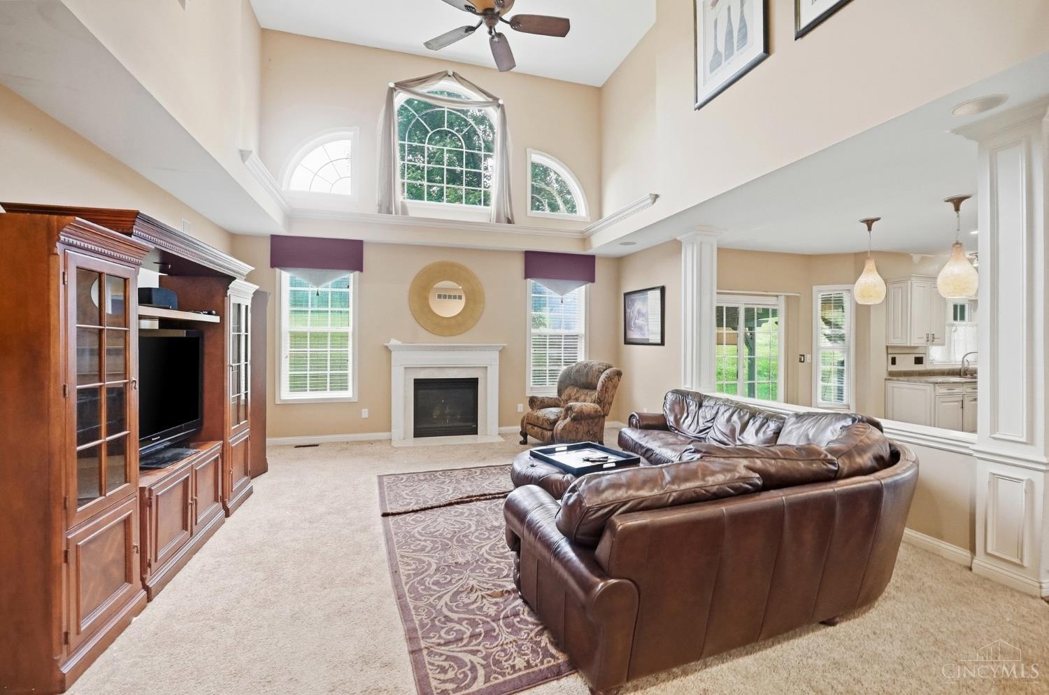 7649 Hunters Trail