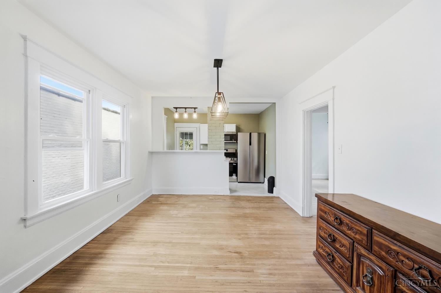4020 Forest Avenue Unit: 2