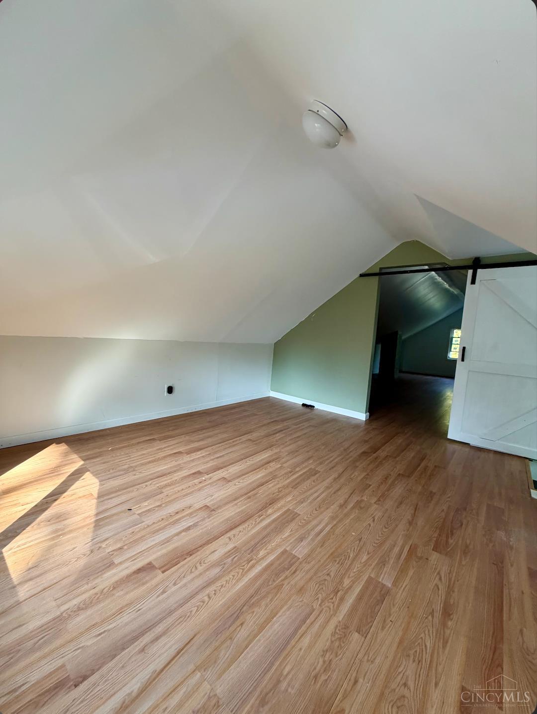 4020 Forest Avenue Unit: 2