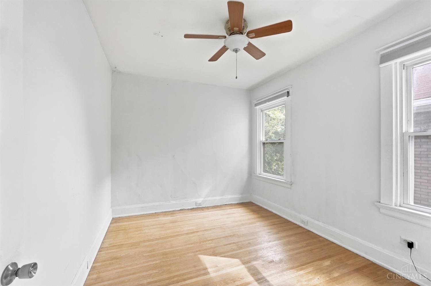 4020 Forest Avenue Unit: 2