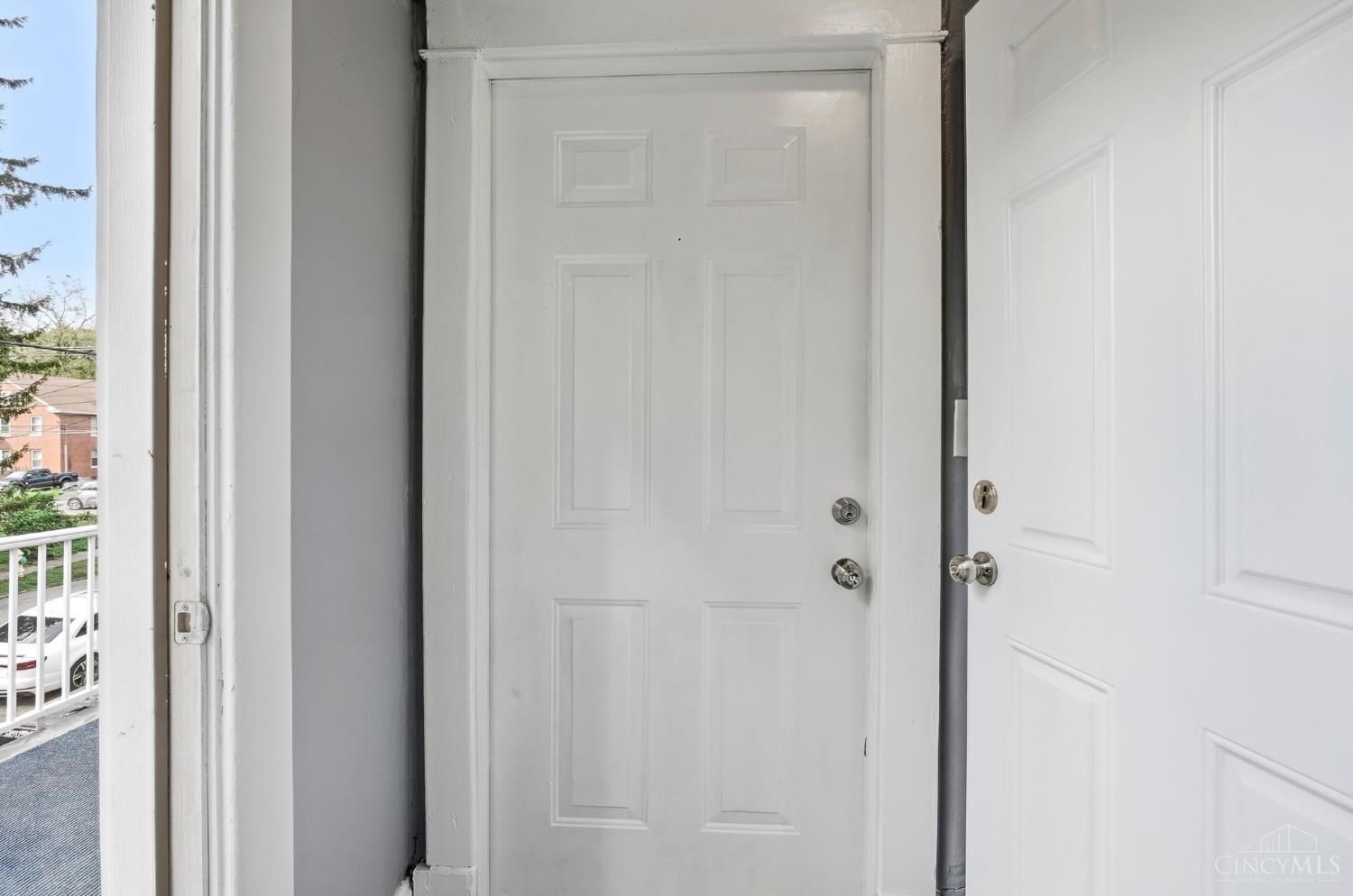 4020 Forest Avenue Unit: 2