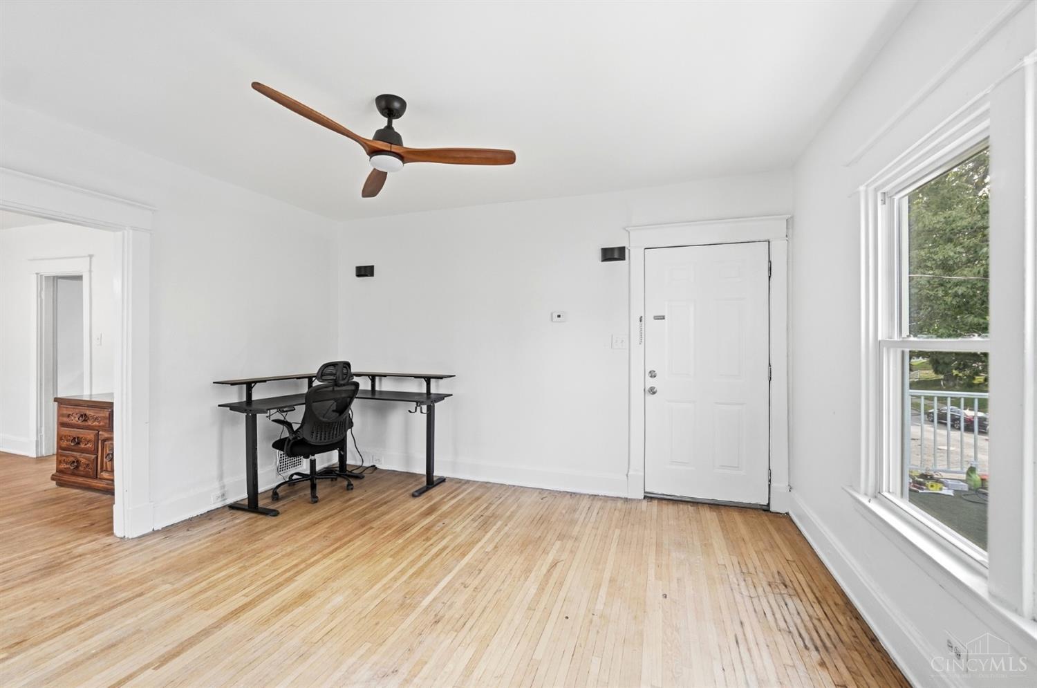 4020 Forest Avenue Unit: 2