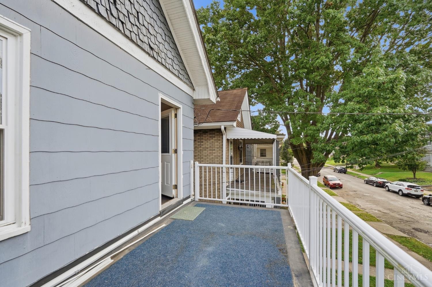 4020 Forest Avenue Unit: 2
