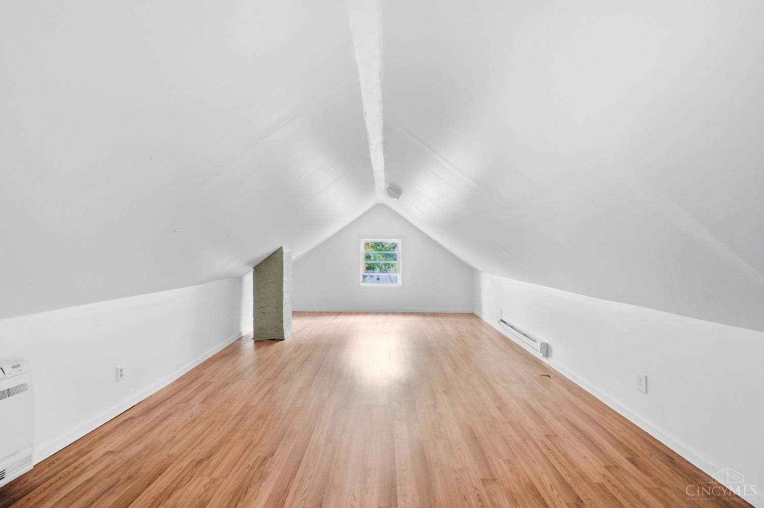 4020 Forest Avenue Unit: 2