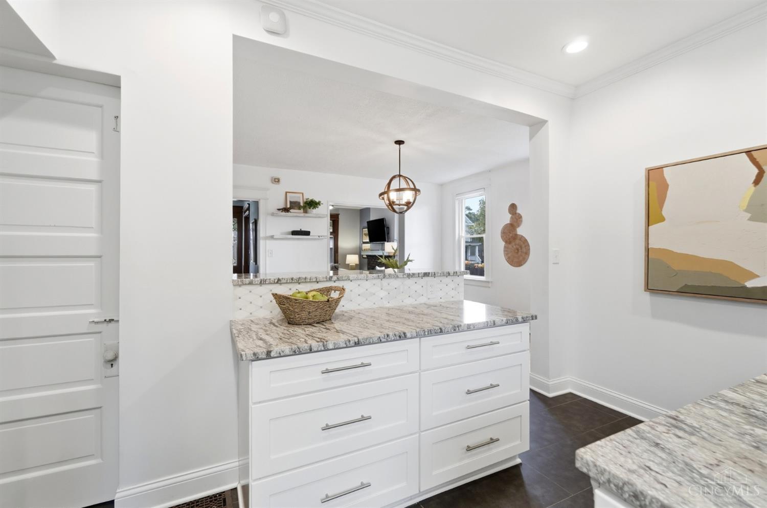 3357 Woodford Road