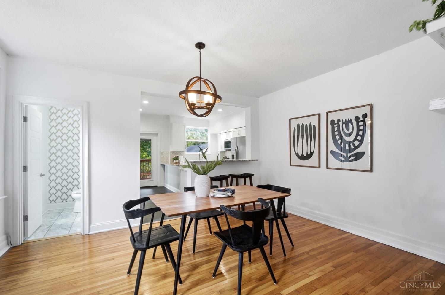 3357 Woodford Road