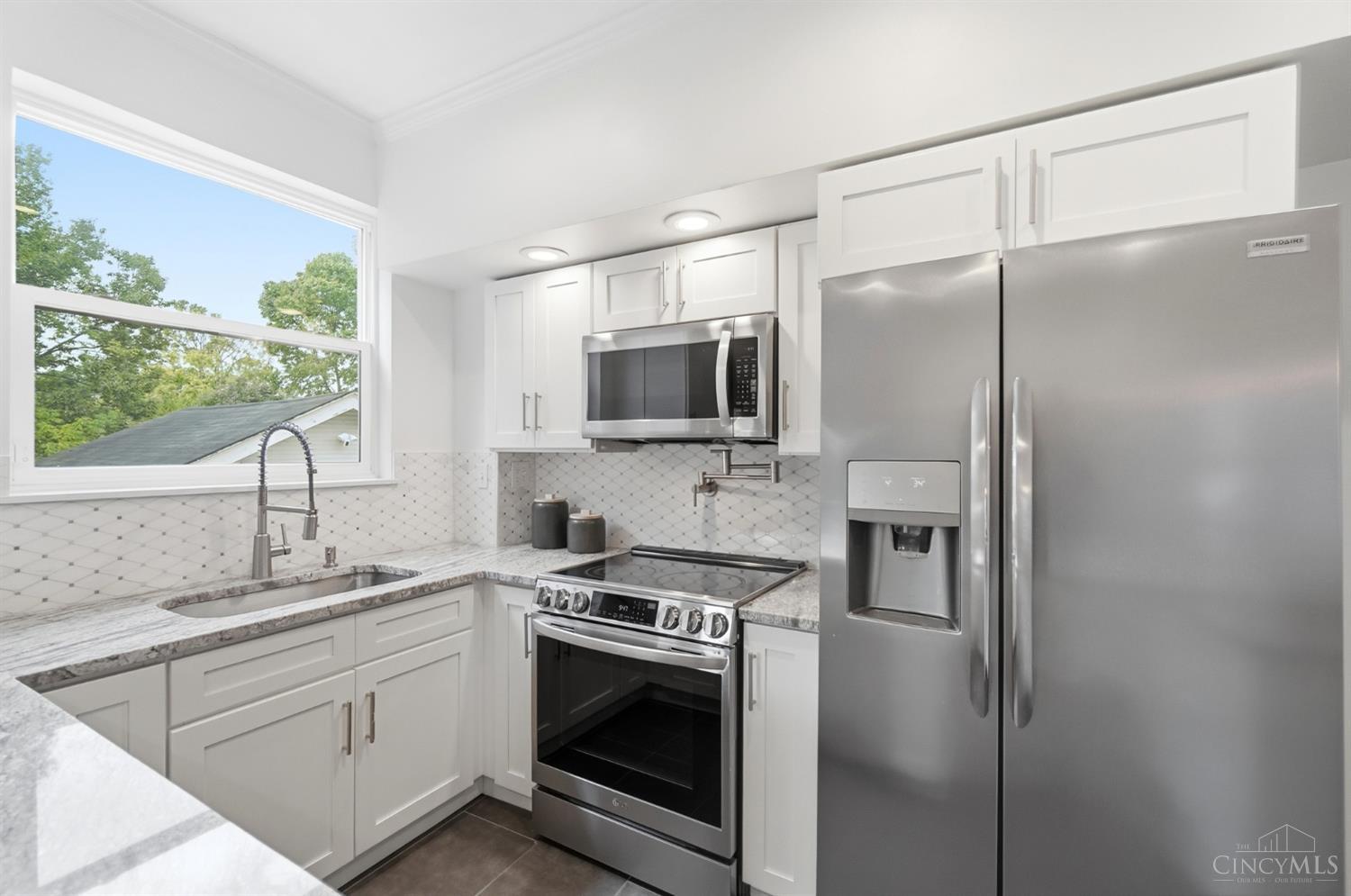 3357 Woodford Road