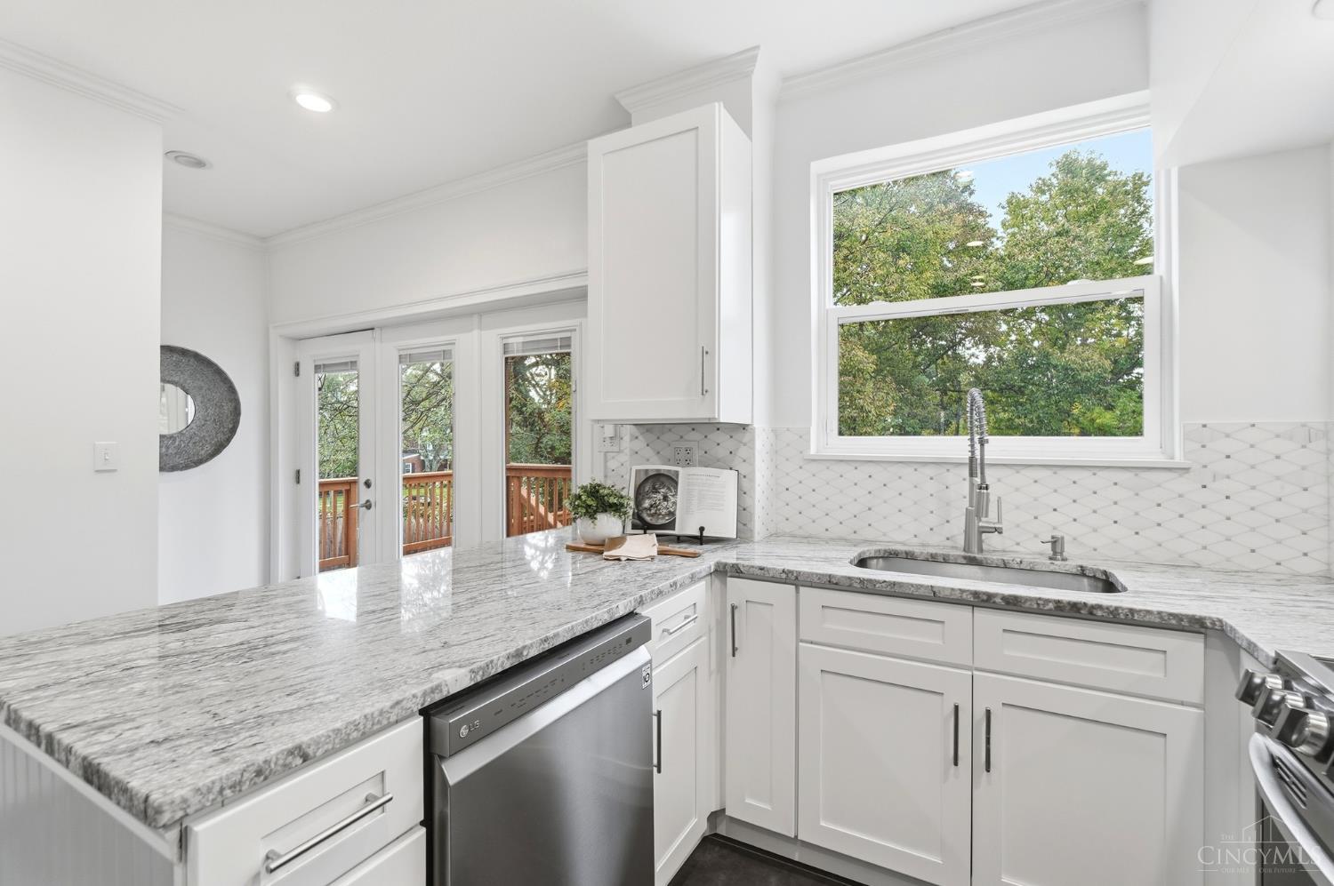 3357 Woodford Road