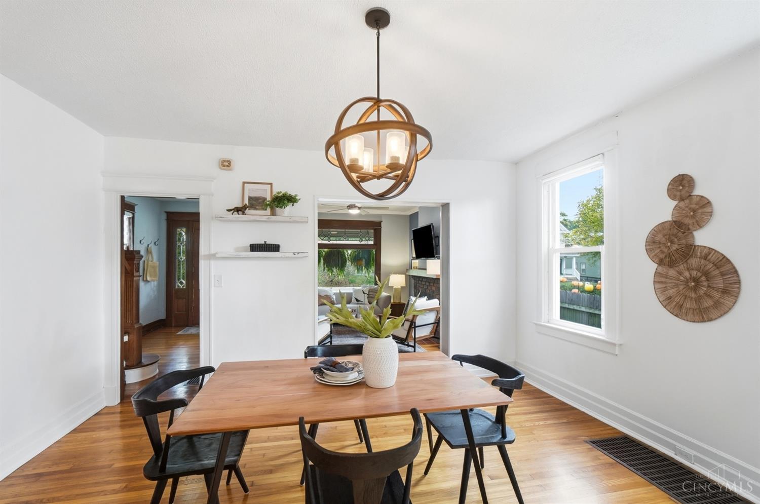 3357 Woodford Road
