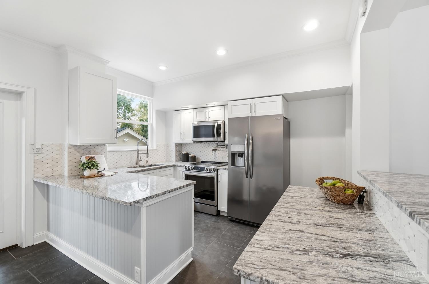 3357 Woodford Road
