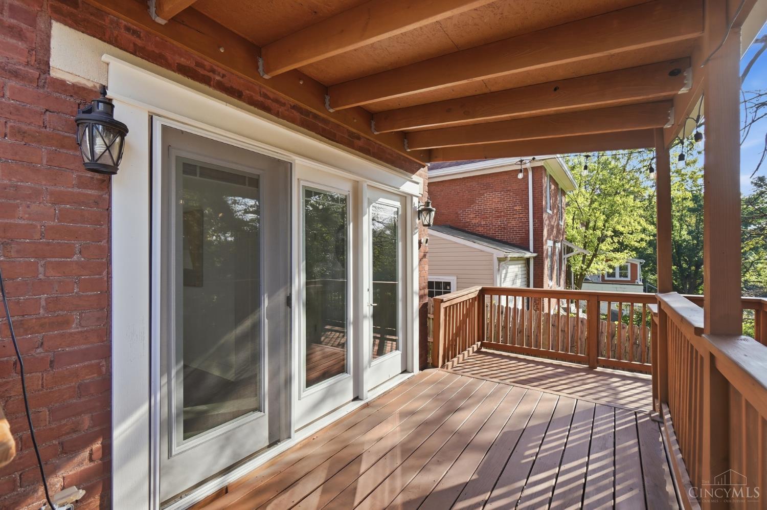 3357 Woodford Road