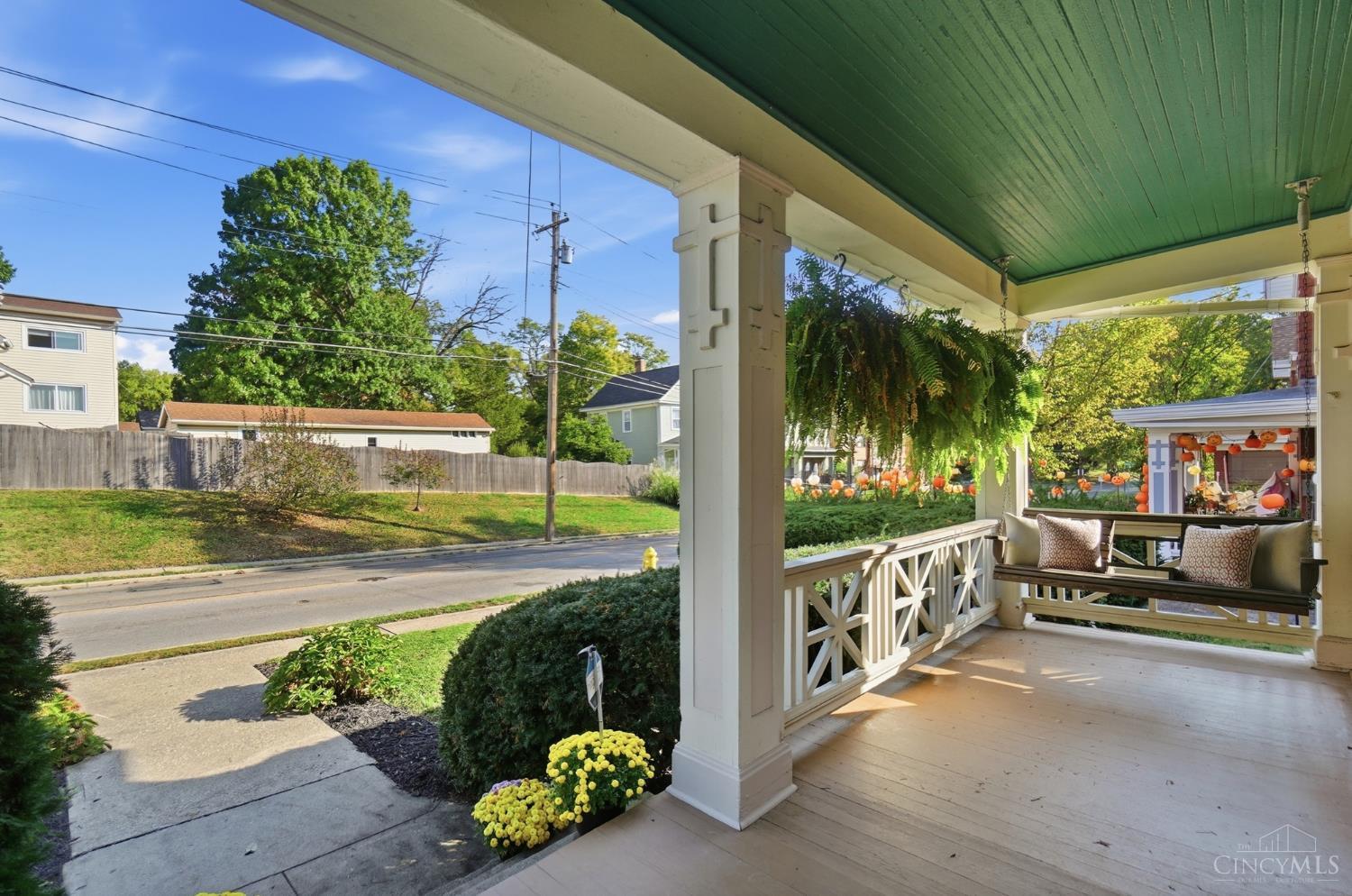 3357 Woodford Road