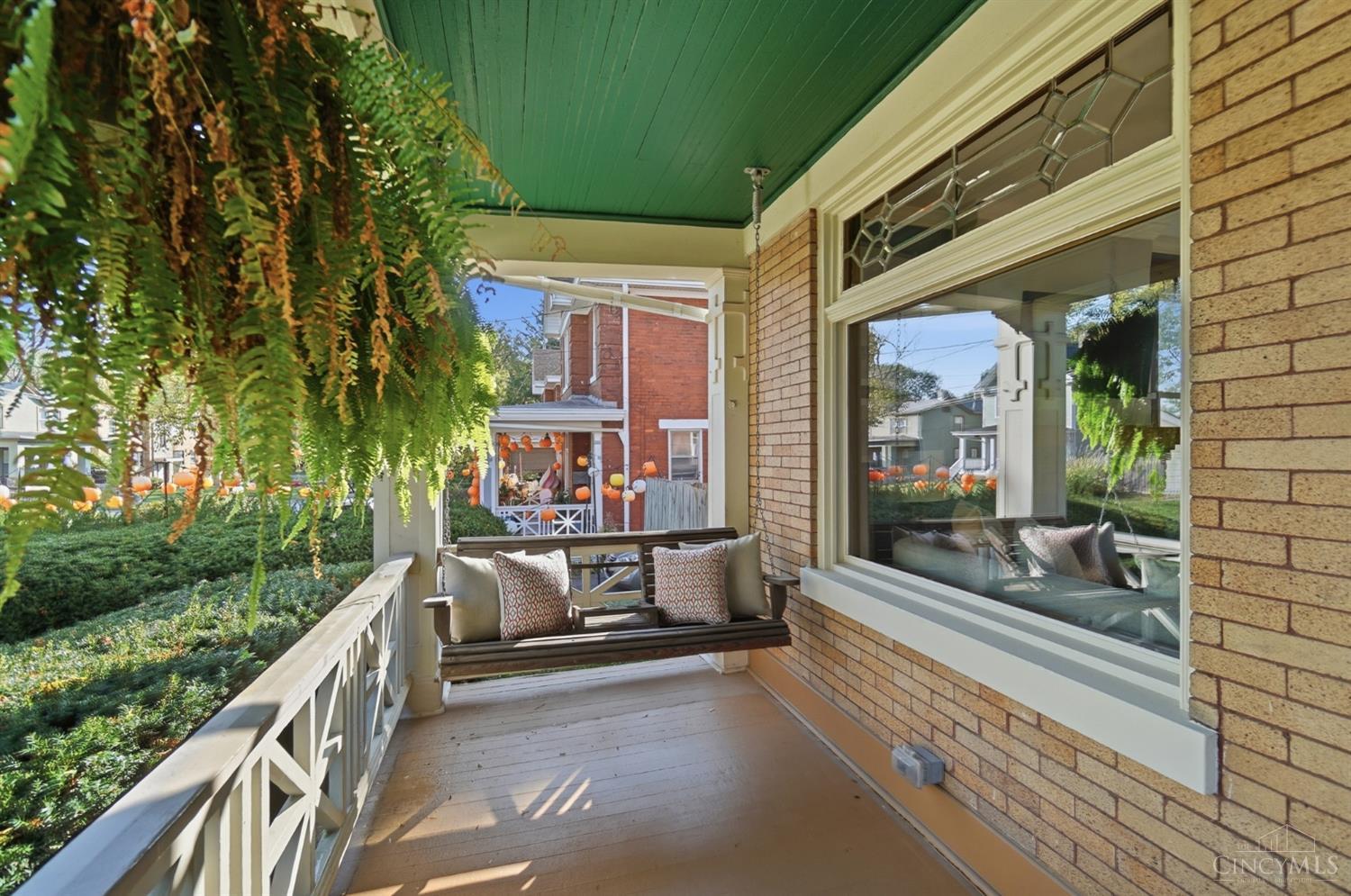 3357 Woodford Road