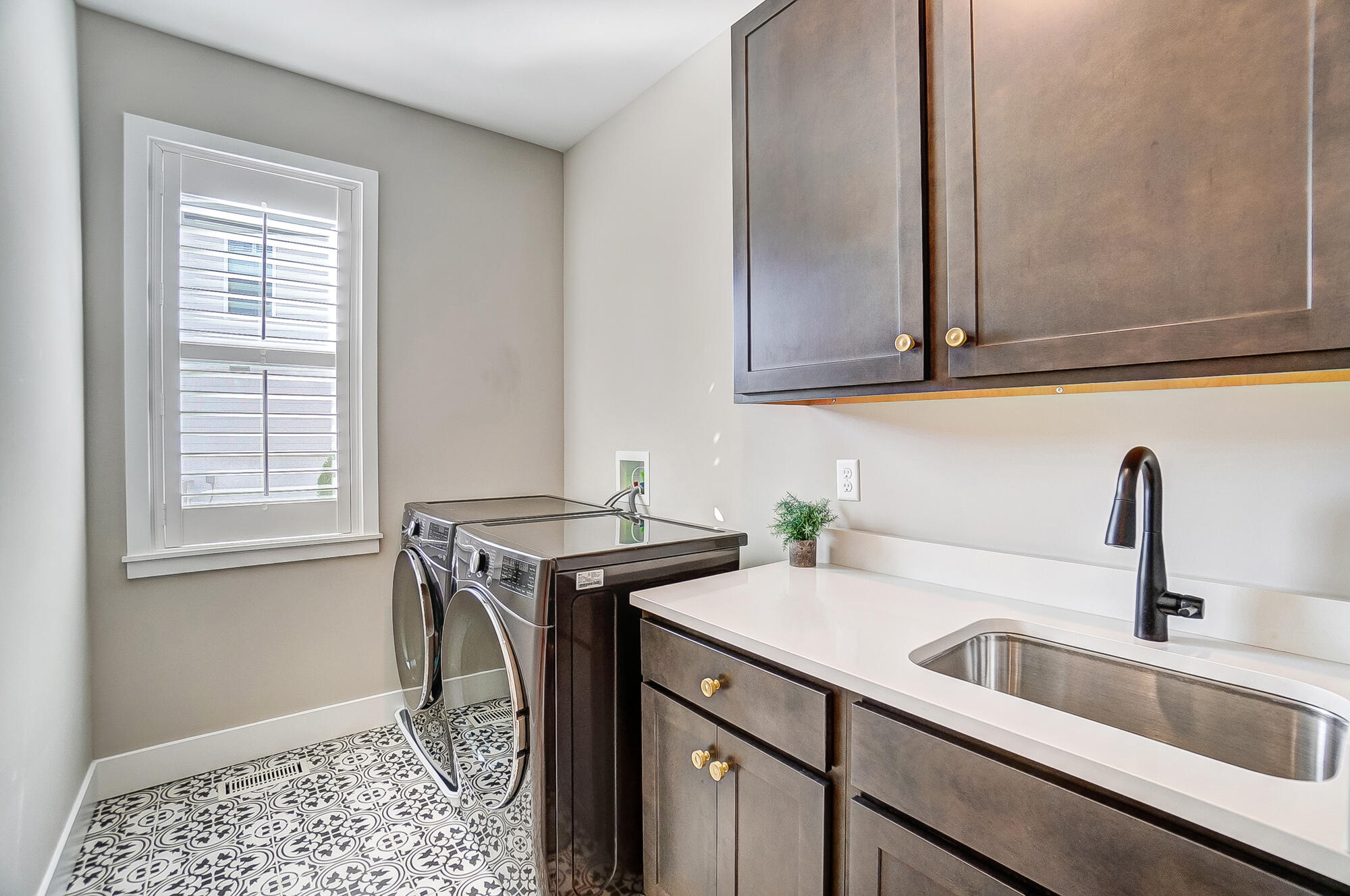 2822 Shellbark Circle