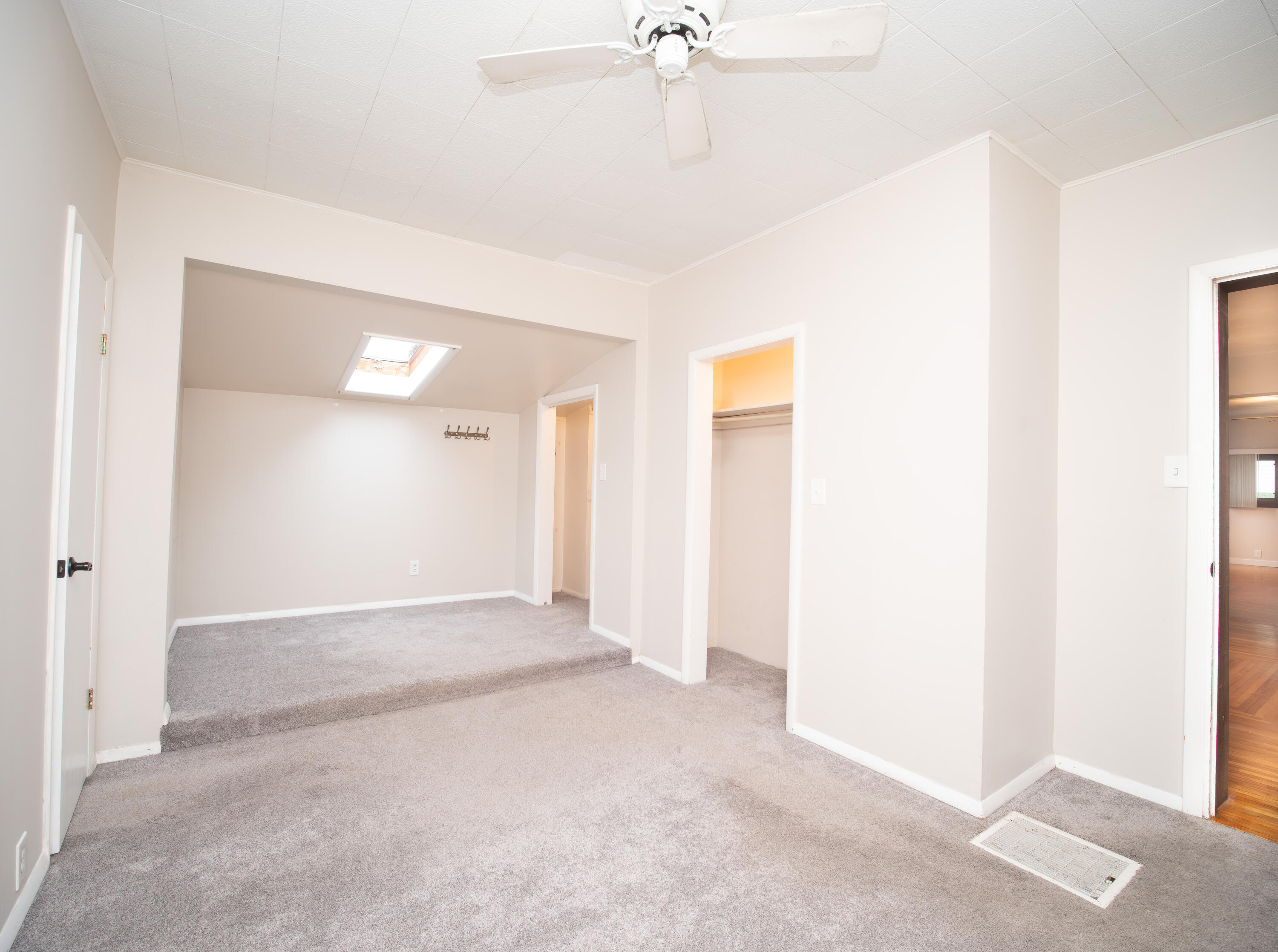 635 Western Reserve Road