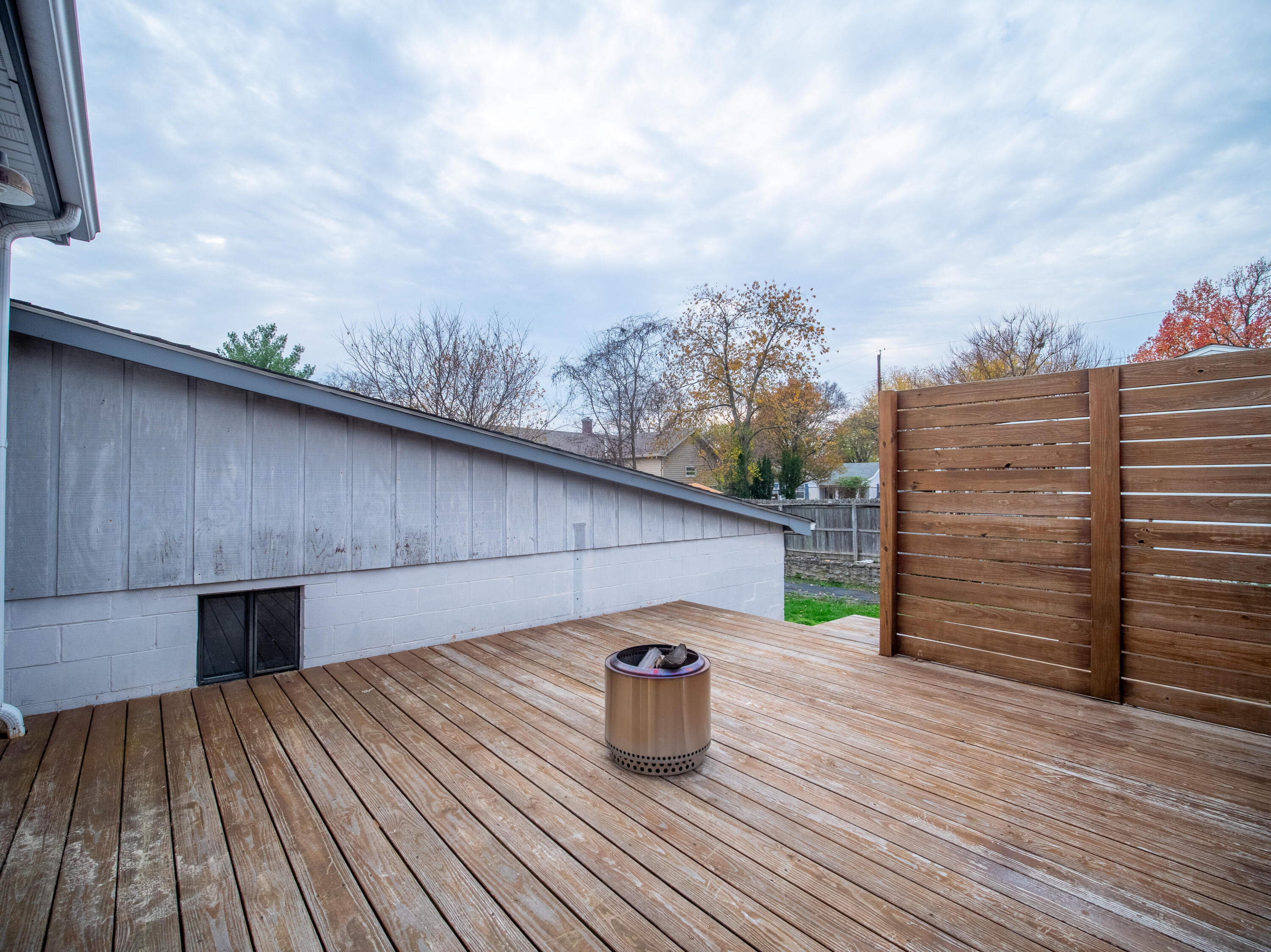 635 Western Reserve Road