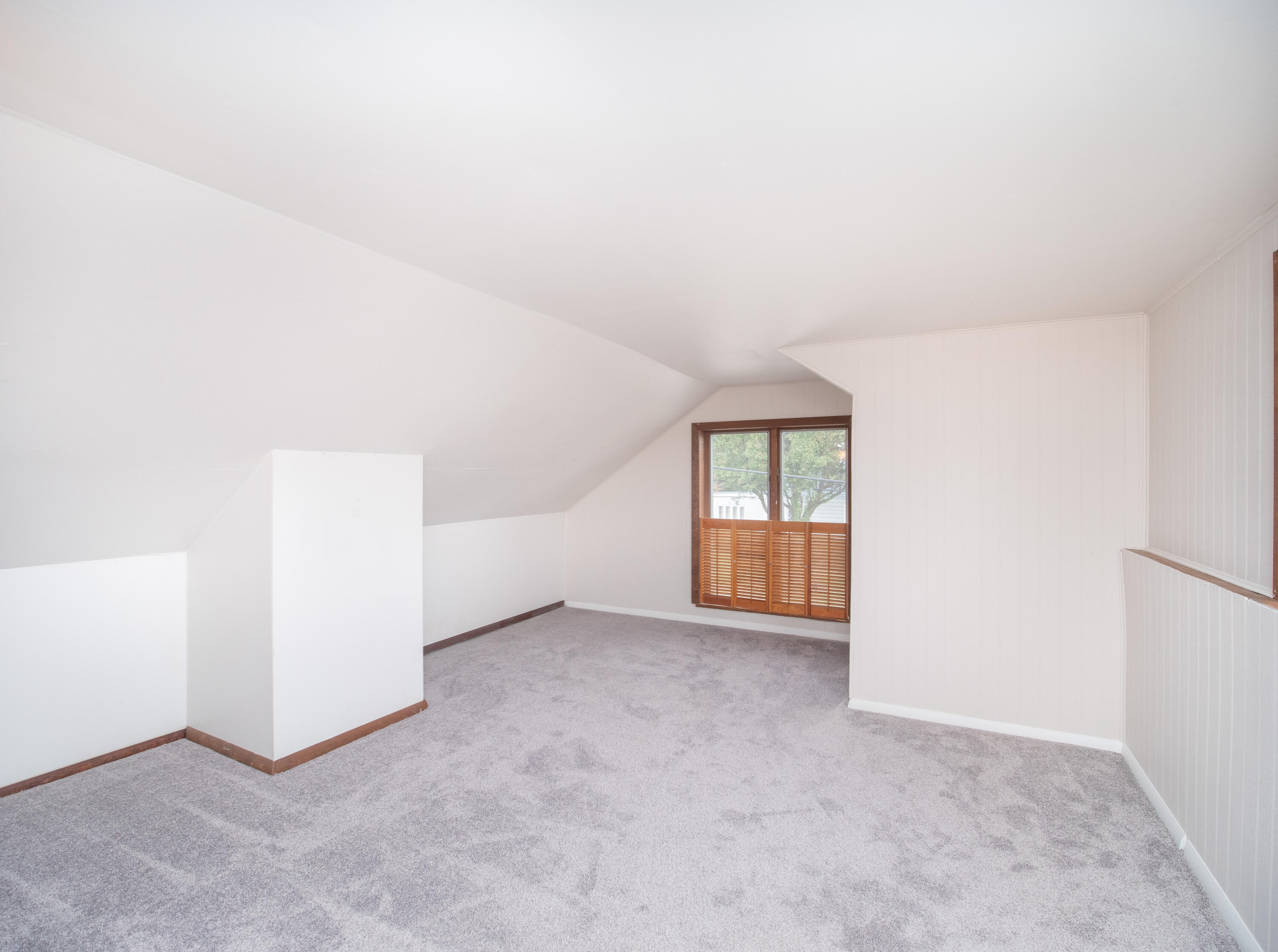 635 Western Reserve Road