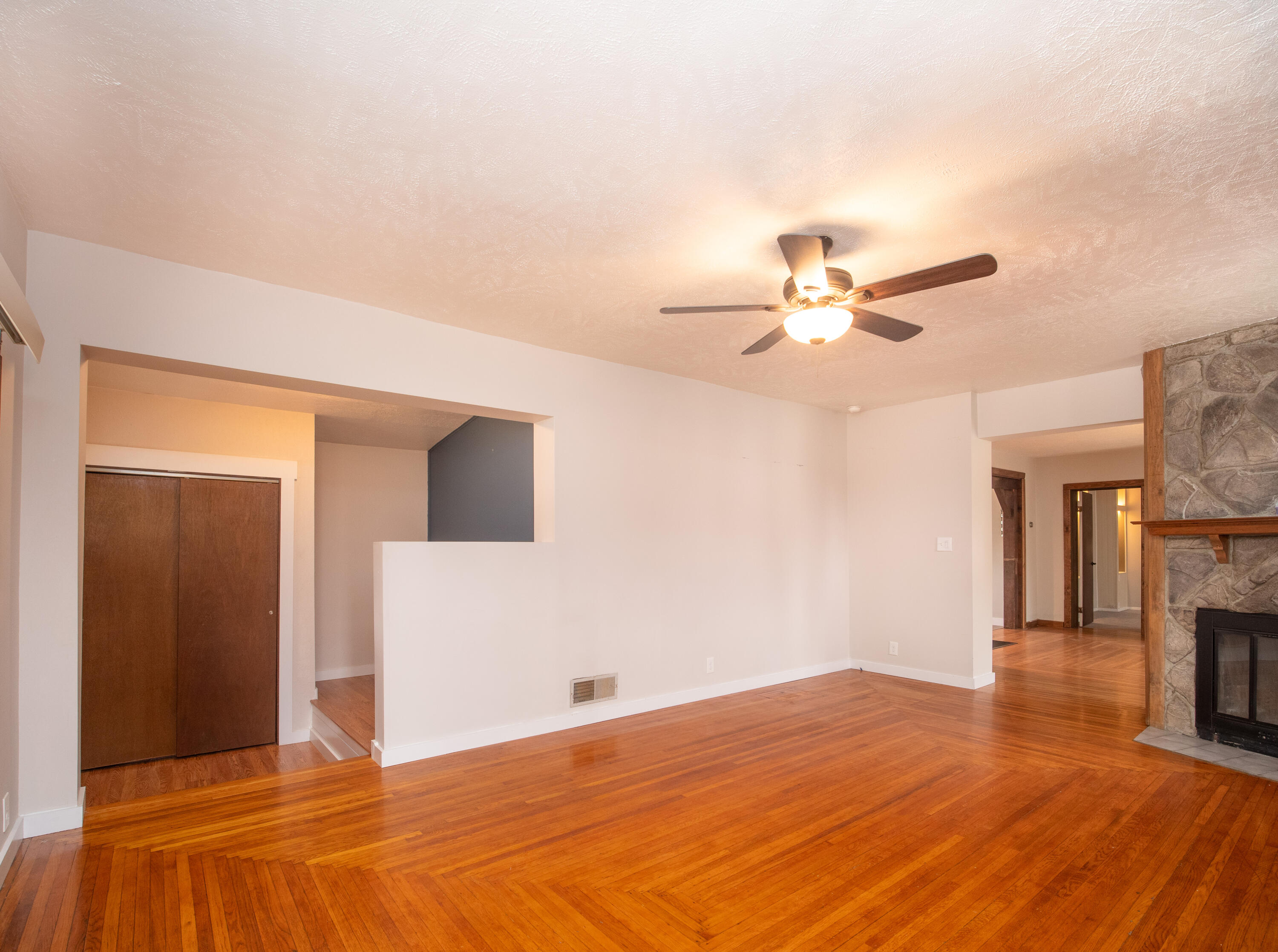 635 Western Reserve Road